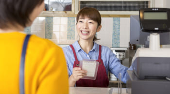 大名｜カフェ内での食品販売staff｜女性活躍中